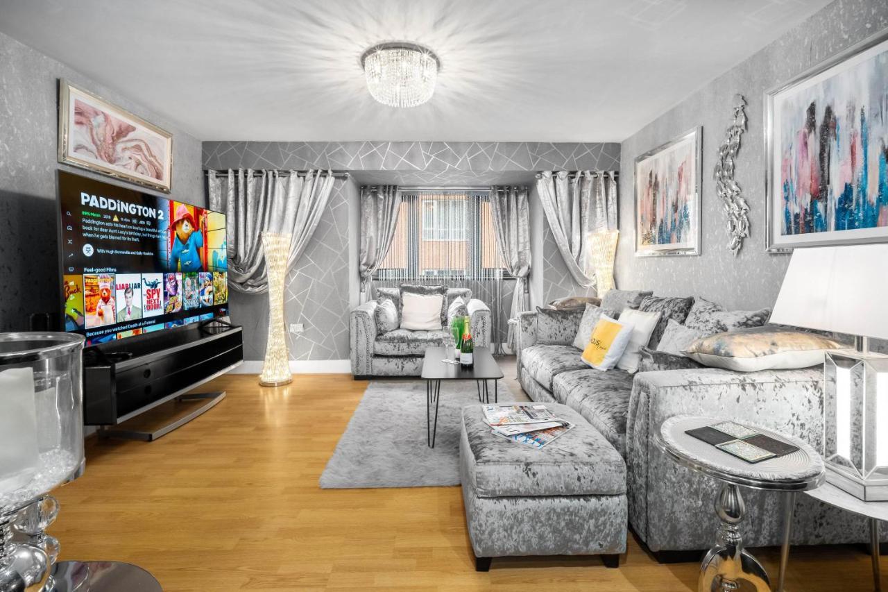 Luxury City Centre Apartment - Parking - Smart Tv - Wifi - Intercom Birmingham Eksteriør bilde