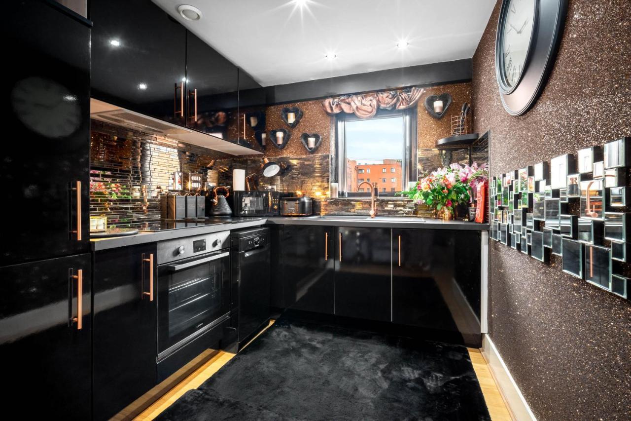 Luxury City Centre Apartment - Parking - Smart Tv - Wifi - Intercom Birmingham Eksteriør bilde